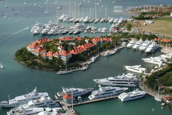 Yacht Club Port De Plaisance