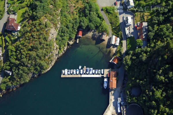 Godvik Marina