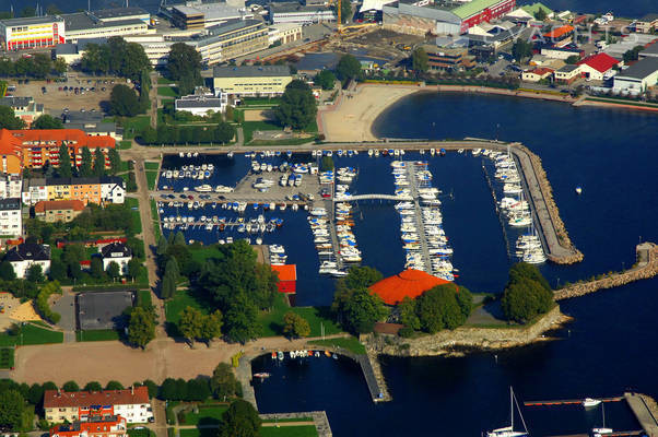 Kristiansholm Marina