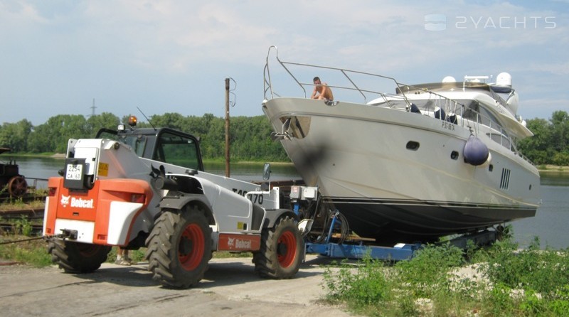 Yacht club Lastochka