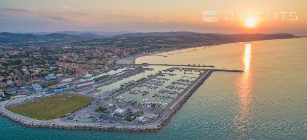 Marina dei Cesari