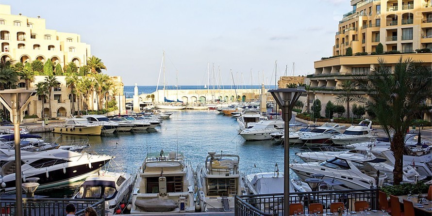 Portomaso Marina