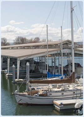 Clover Island Marina