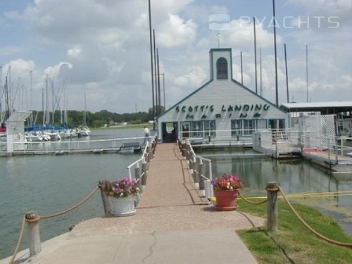 Scotts Landing Marina