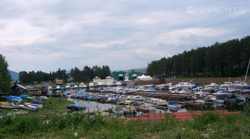 Лодочная станция "Шумиха" 