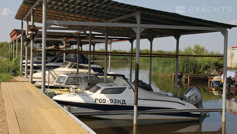 Boat station Rosa (Yacht club "Alexandria")