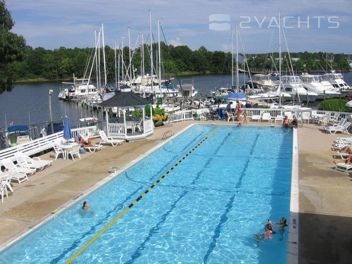 Spring Cove Marina