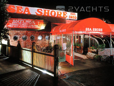 Sea Shore Restaurant & Marina