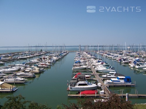 Sandusky Harbor