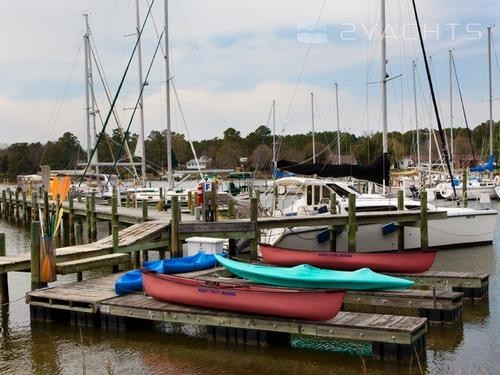 Regent Point Marina