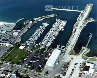 Mackinaw City Marina