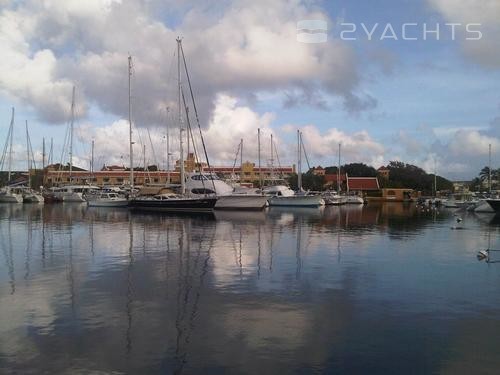 Harbour Village Marina