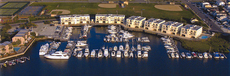 Commodore Bay Marina