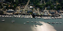 B & G Marina