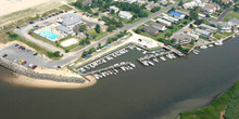 Lewes Yacht Club Marina