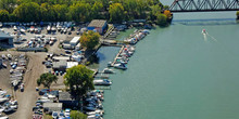 Riley's Marina