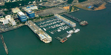 Lincoln Harbor Yacht Club