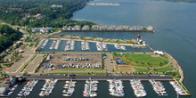 Perry's Landing Marina