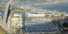 Kemah Boardwalk Marina