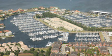 Waterford Harbor Yacht Club