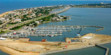 Willoughby Harbor Marina