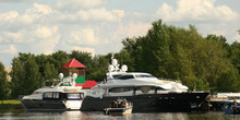 The recreation center "Parus"