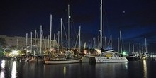 CrewsInn Marina
