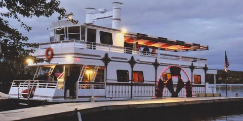 60 x 16 tri-toon passenger vessel