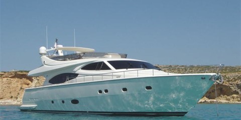 Ferretti 760