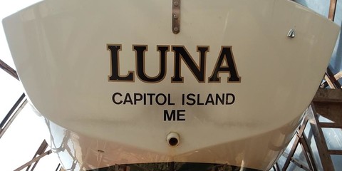 Alerion Yachts express 28