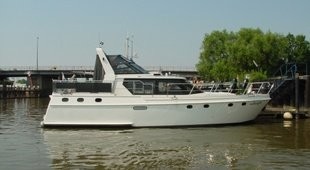 Altena Family Cruiser