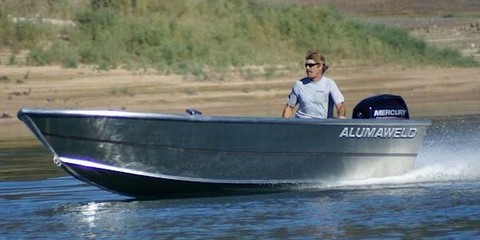 Alumaweld Sport Skiff 18 ft