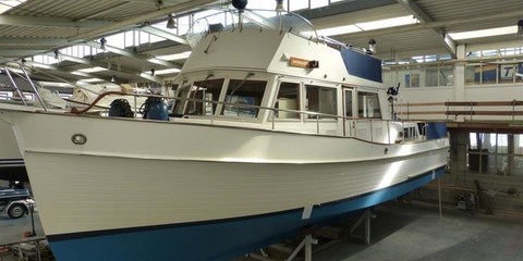 American Marine Corporation classic 42