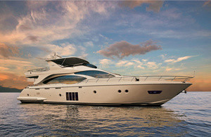 Azimut 82