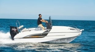 Beneteau Flyer 5.5 SPACEdeck