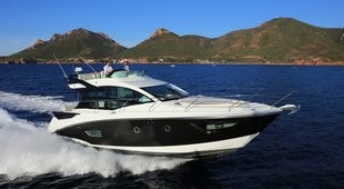 Beneteau Gran Turismo 50 Sport fly
