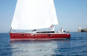 Beneteau Sense 43