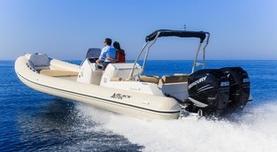 Black Fin Elegance 9