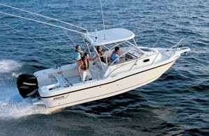 Boston Whaler 235 Conquest