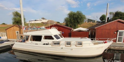Bowman kruiser 13.50 flybridge