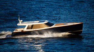 Contest Yachts 52MC Fastlane