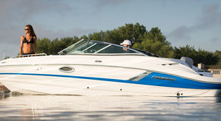 Cruisers Yachts 238 Bow Rider