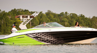 Cruisers Yachts 278 Bow Rider