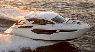 Cruisers Yachts 42 Cantius
