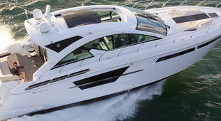 Cruisers Yachts 54 Cantius