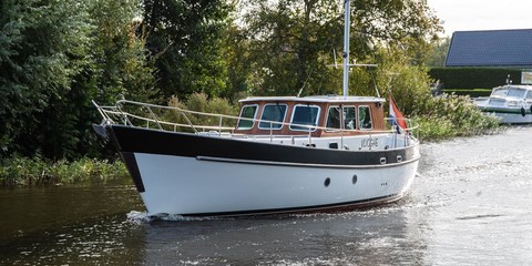 Dartsailer 38