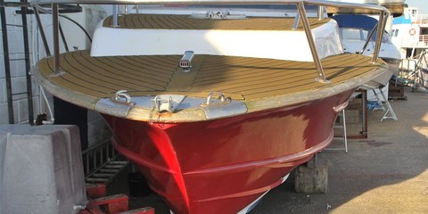 Don shead custom powerboat