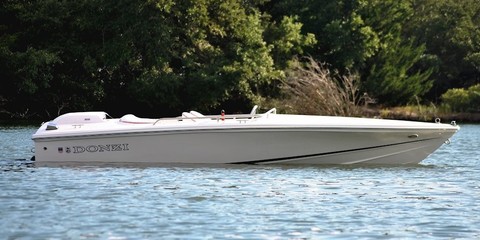 Donzi 16