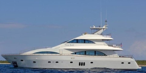 Dream Yacht