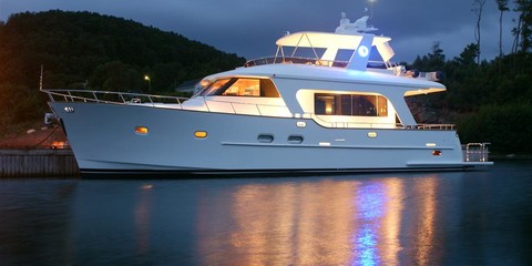 Explorer motor yachts 58 pilothouse